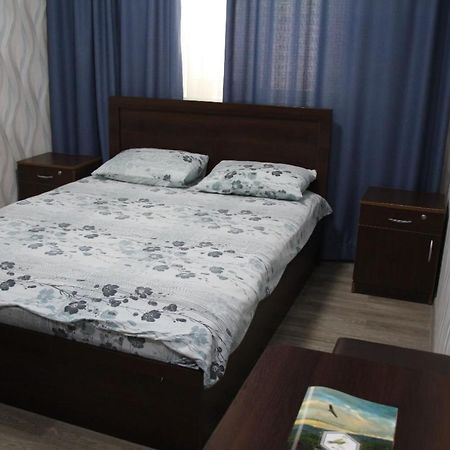 Sunkar Hotel Almaty Esterno foto