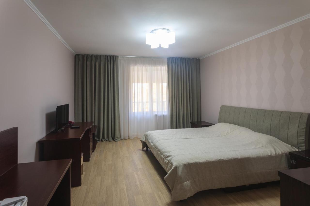 Sunkar Hotel Almaty Esterno foto